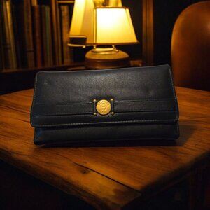 Etienne Aigner Vintage Navy Blue Leather Wallet With Snap Closure & Gold Logo